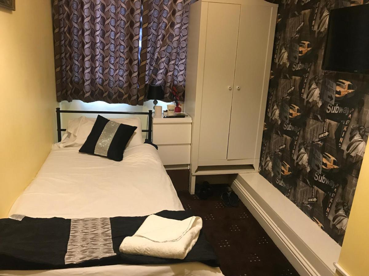 Pacific Inn London Heathrow Southall Eksteriør billede
